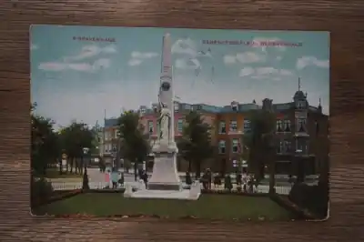 Den Haag Regentesseplein en gedenknaald Tylko dziś