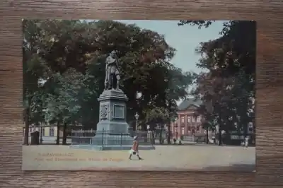 Den Haag Plein met standbeeld van Willem de Zwijger Kup teraz