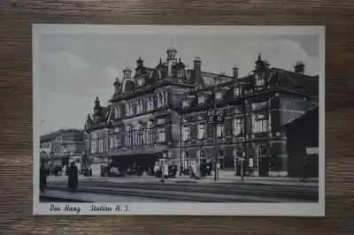 Den Haag Station H. S. Niska cena