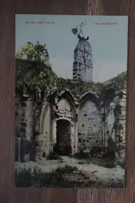 Zamów teraz Valkenburg Ruine met kapel