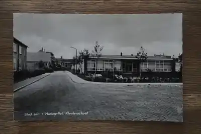 't Haringvliet Kleuterschool Niska cena