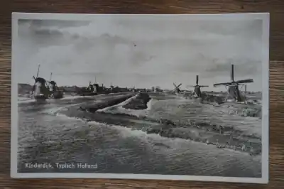 Kinderdijk Typisch Holland Premium