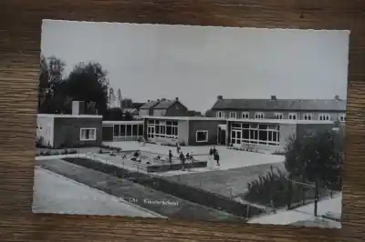 Zamów teraz Koudekerk aan de Rijn Chr. Kleuterschool