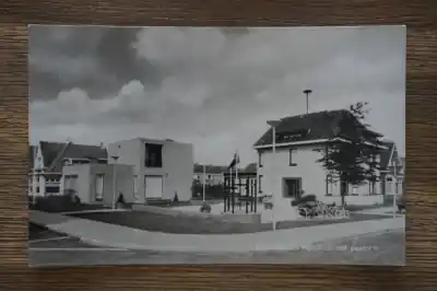 Tylko dziś Moerkapelle Raadhuis met pastorie