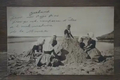 Najlepsza cena Zeeland Kasteeltje bouwen in het zand