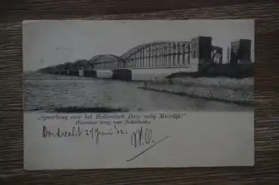 Dordrecht Spoorbrug over het Hollandsch diep bij Moerdijk Tani