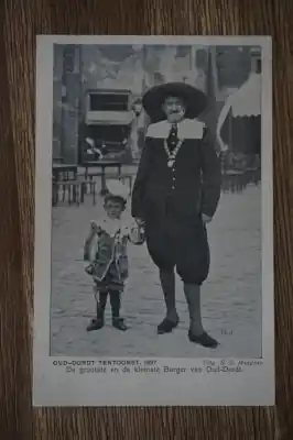 Kup teraz Dordrecht De Grootste en de kleinste burger van Oud-Dordt