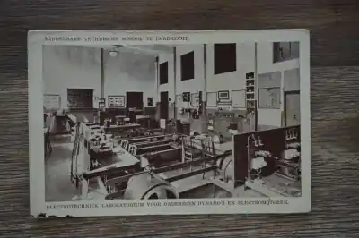 Zwrot pieniędzy Dordrecht Middelbare technische school Electrotechniek laboratoriumvoor onderzoek dynamo's en electromotoren