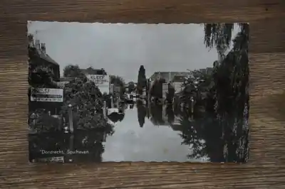 Dordrecht Spuihaven Niska cena